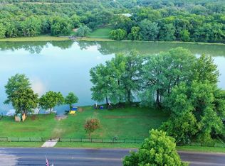 653 Highway 39, Ingram, TX 78025