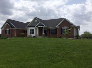 6N002 Autumn Ln, Saint Charles, IL 60175