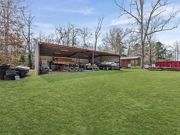 3rd image of 2504 Oak Ridge Rd