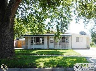 715 Forest St, Westland, MI 48186