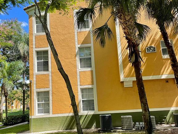 5th image of 2120 W Preserve Way #302