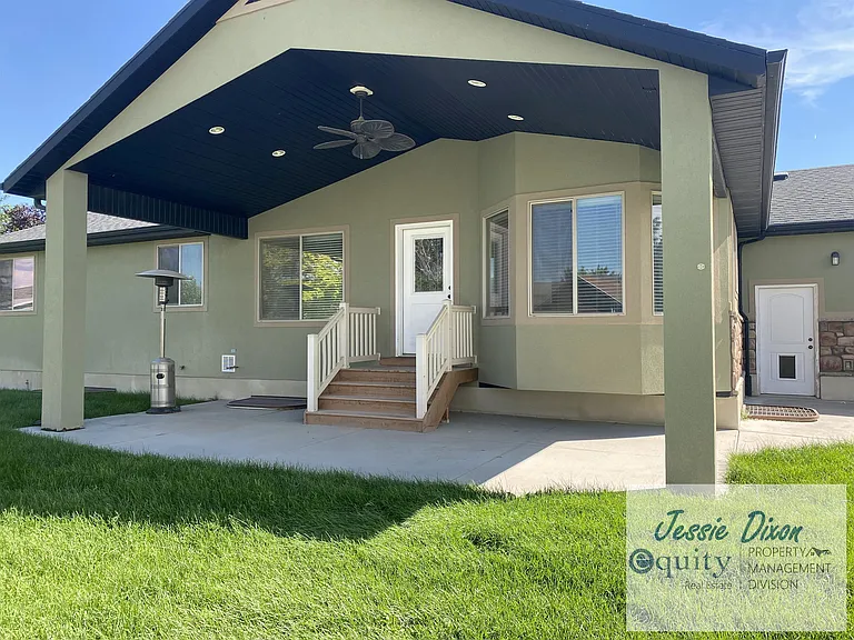 2747 S 1475 W — Photo 17