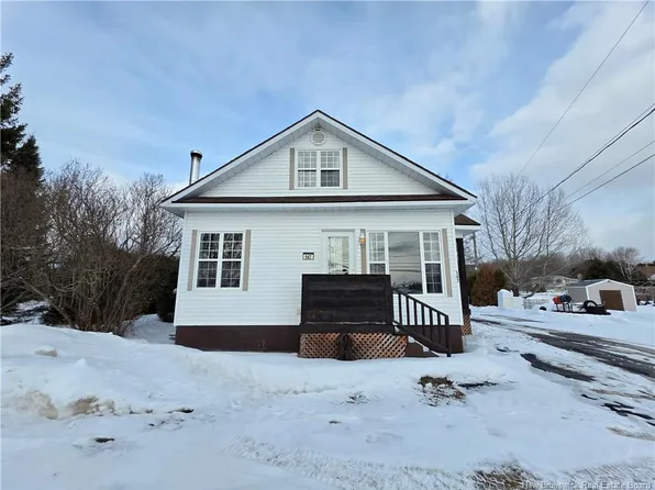 147 Principale, Sainte Anne De Madawaska, NB E7E 1B1