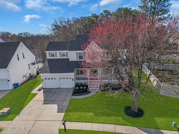 2nd image of 18 Gristmill Road