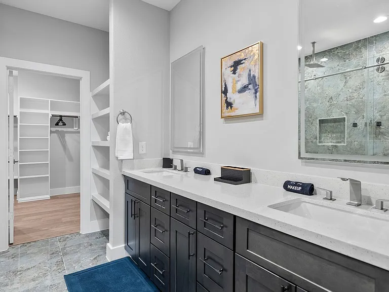 825 Paul Quinn St #B — Photo 20