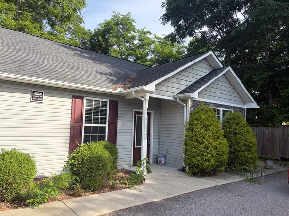 785 Genesis Rd #102, Crossville, TN 38555