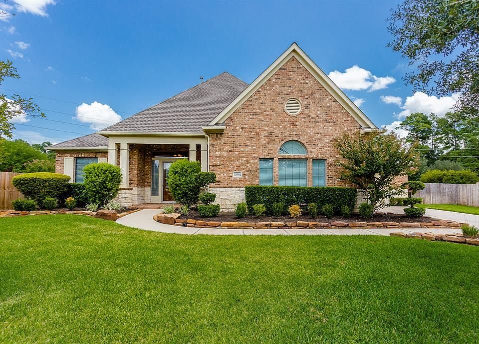 1st image of 12002 Hodges Grove Ln