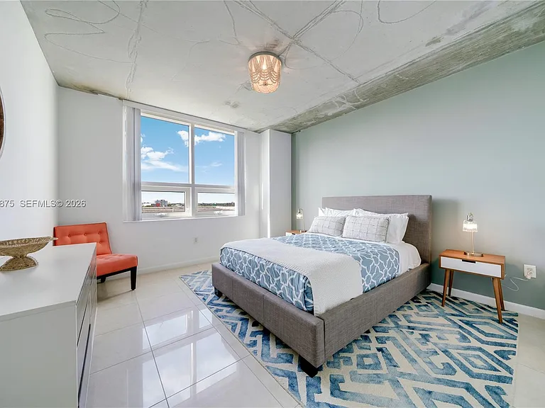 3250 NE 1st Ave #713 — Photo 4