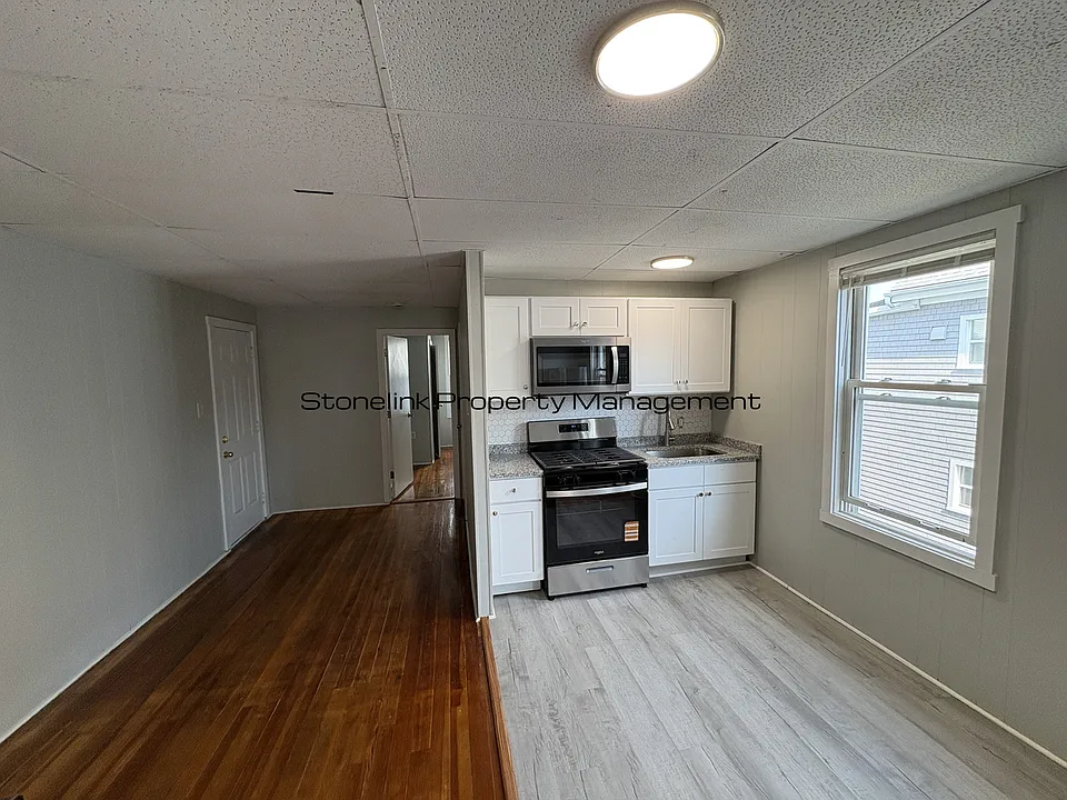 161 Deane Street 219 #221