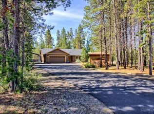 17417 Curlew Dr, Bend, OR 97707