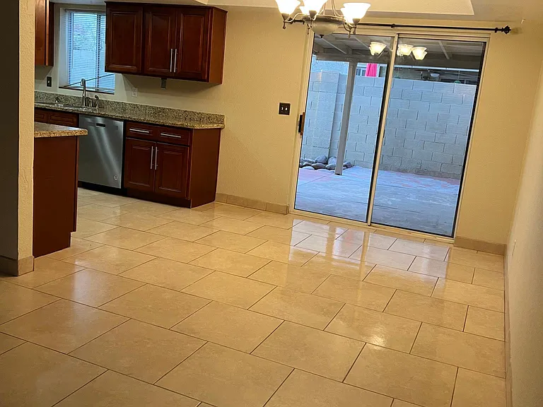 2848 E Brown Rd — Photo 15