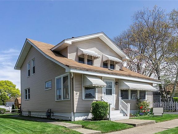 2nd image of 3005 Washington Ave