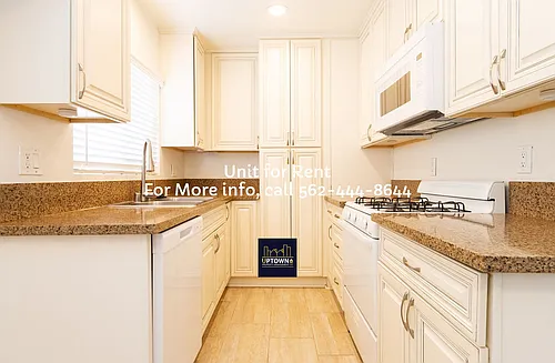 2121 W Lambert Rd Photo 1