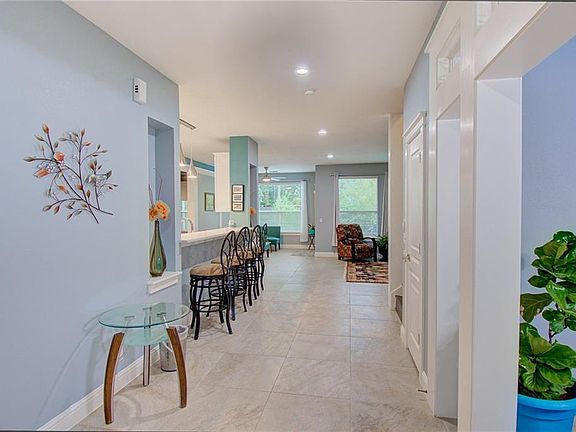 4th image of 9513 Bungalow Ln