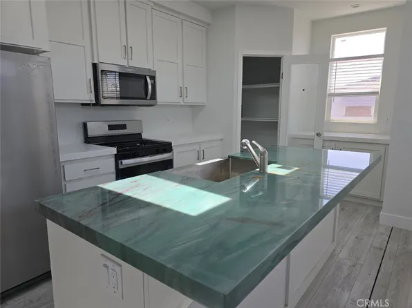 432 S Harbor Blvd Space 101, Santa Ana, CA 92704