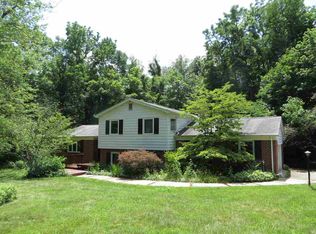 3160 S Highpoint Ln, Bloomington, IN 47401