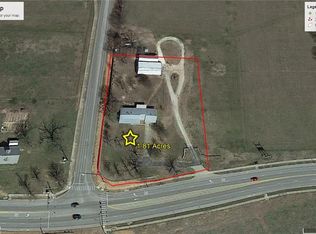 3670 W Mount Comfort Rd, Fayetteville, AR 72704