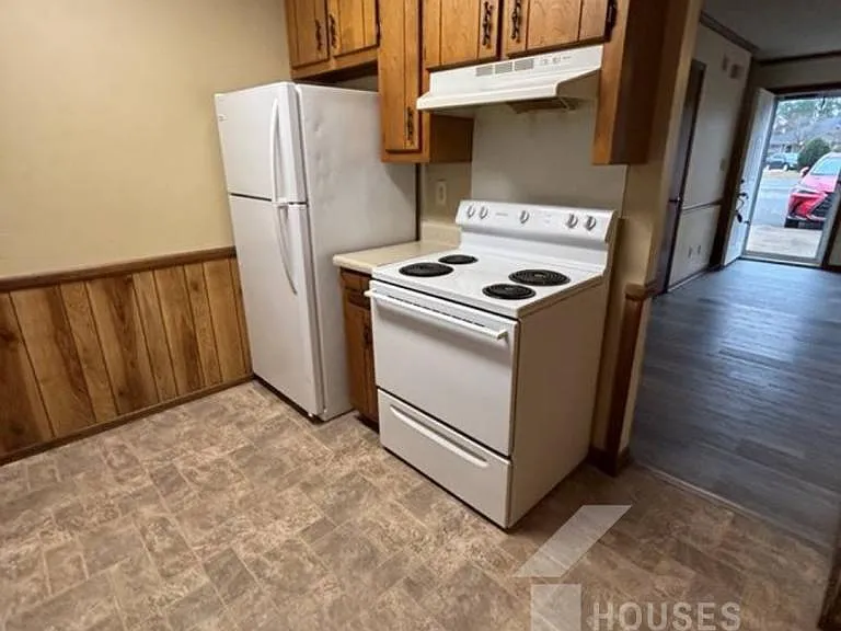 120 New Prospect Church Rd #B — Photo 6