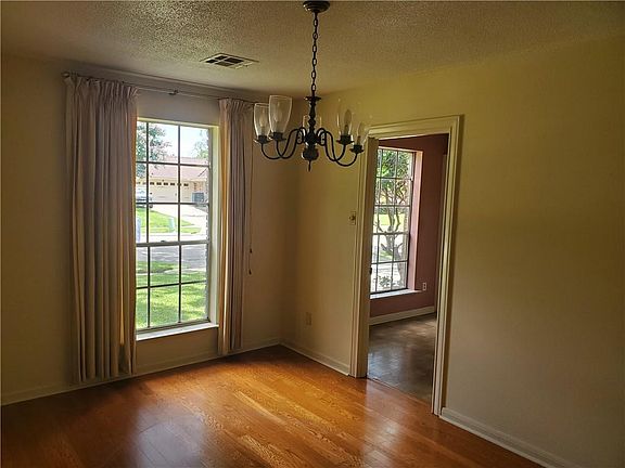3rd image of 5411 Durham Dr