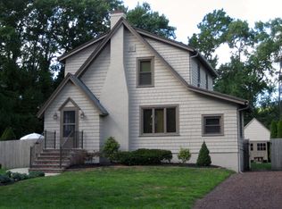 909 Raymere Ave, Ocean, NJ 07712