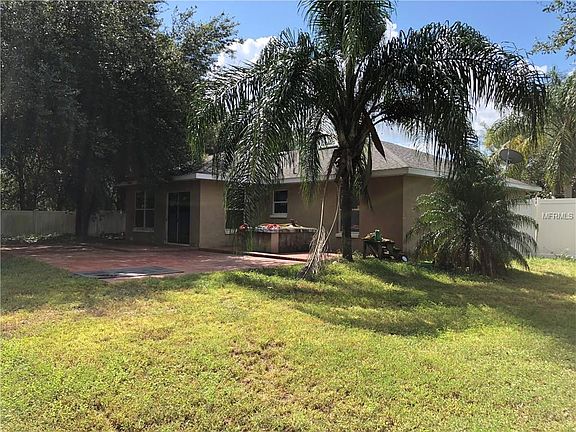 3rd image of 1461 Swan Pl