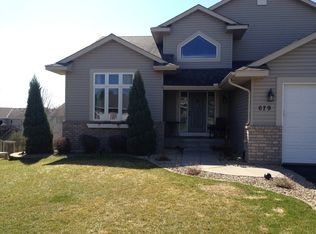 679 Prairie Creek Dr, Delano, MN 55328