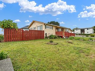 210 B St, Crescent City, CA