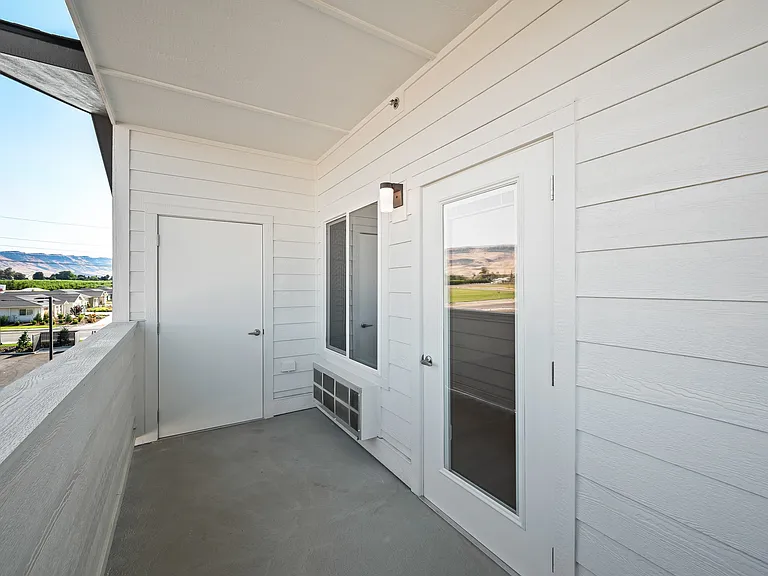 Gateway Apartments — Photo 19