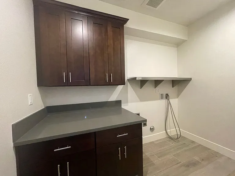 17515 Live Oak St #1 — Photo 20