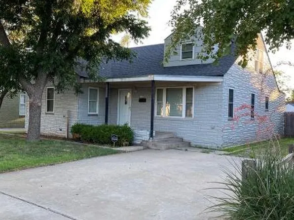 1123 Mary Ellen St, Pampa, TX 79065