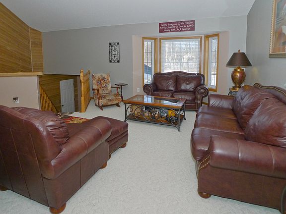 3rd image of 16487 373rd St
