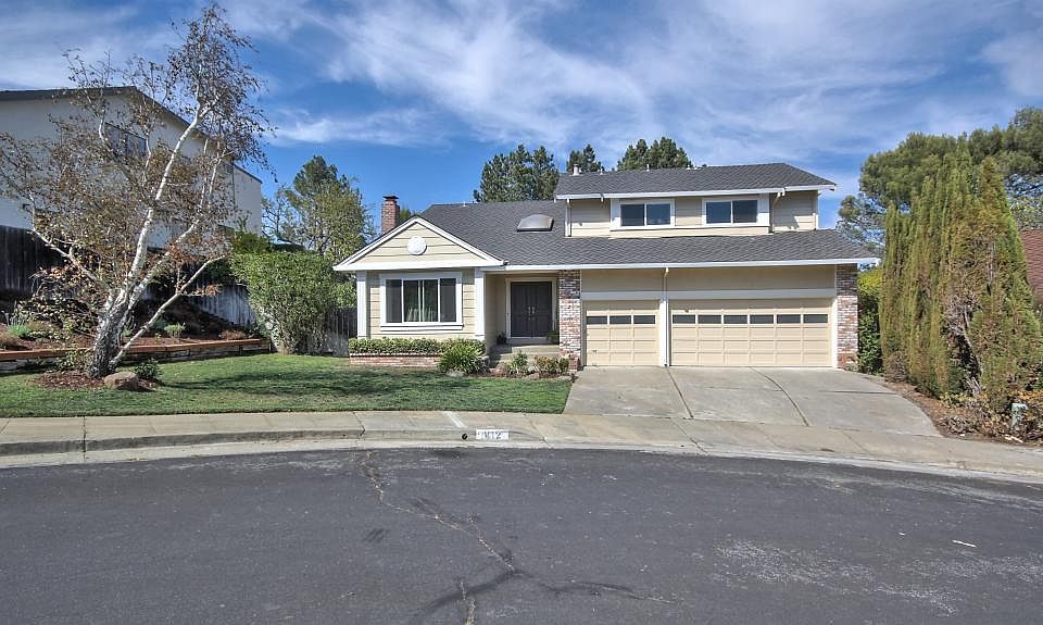 1st image of 1412 Crestwood Ct