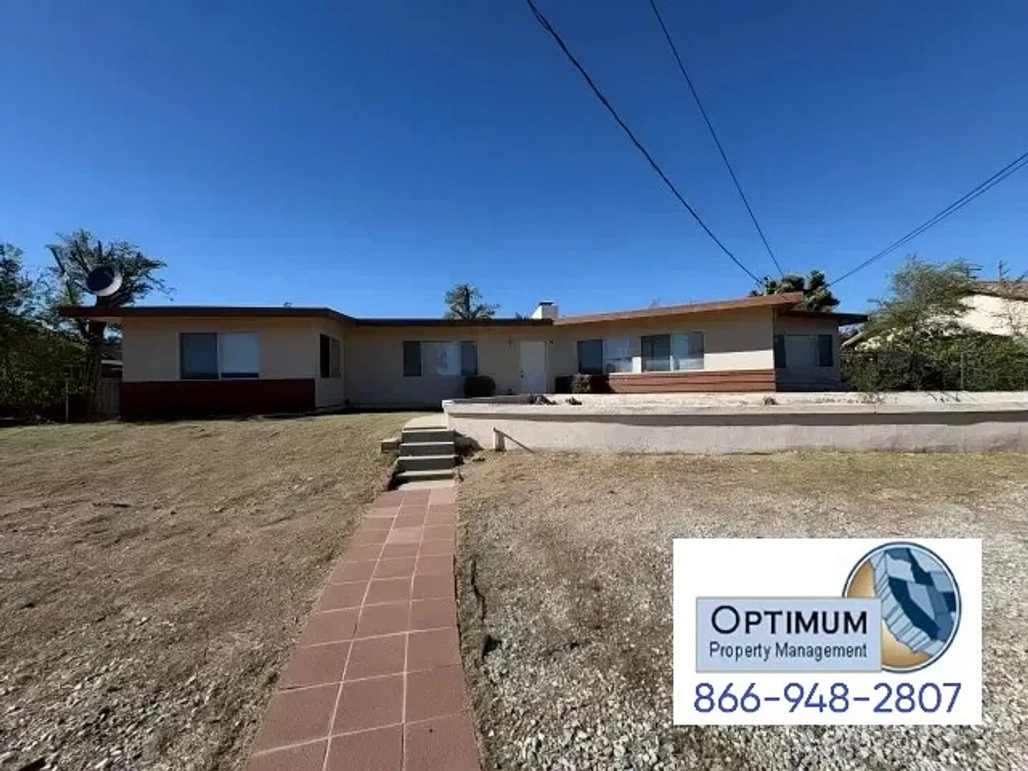 Charming Hesperia Home — Photo 3