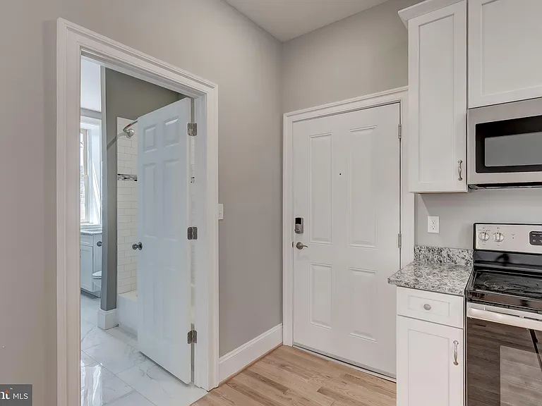 1214 Eutaw Pl #102 — Photo 9