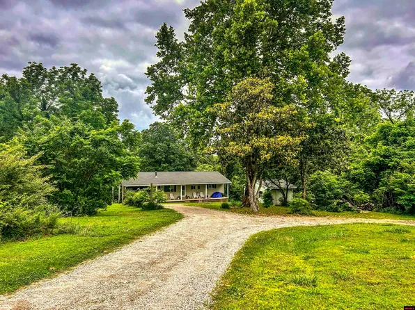 380 County Road 458, Mountain Home, AR 72653
