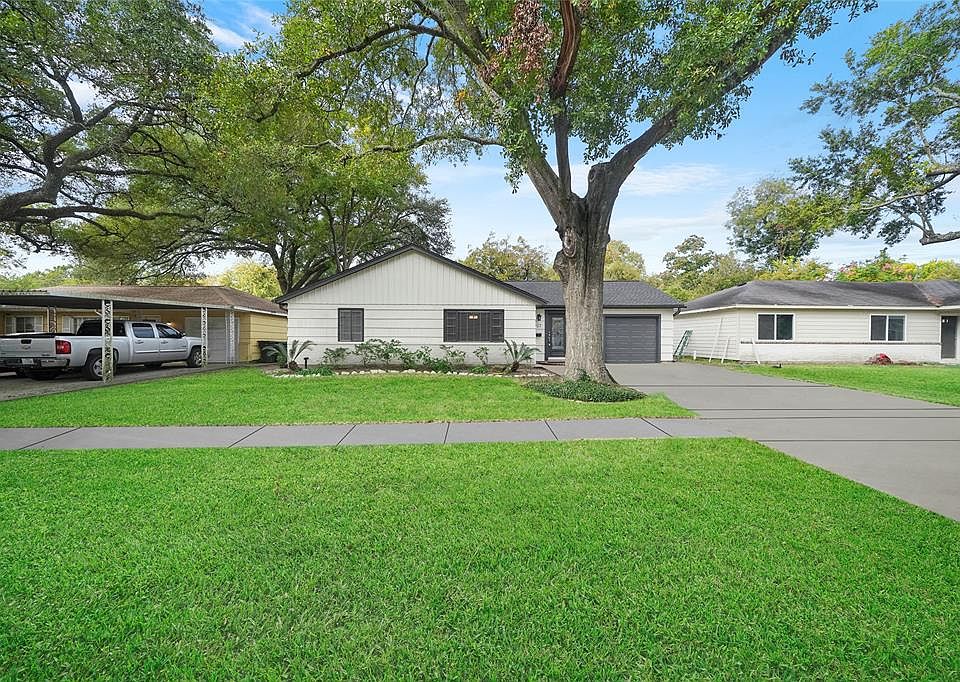 1st image of 1917 Coulcrest Dr