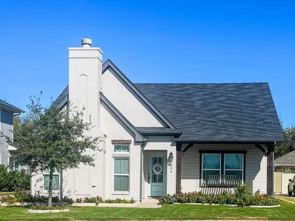 604 Joy Ct, Burleson, TX 76028