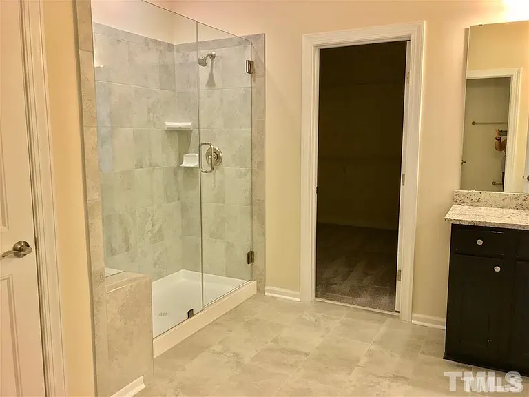 1907 Blue Jay Point — Photo 18