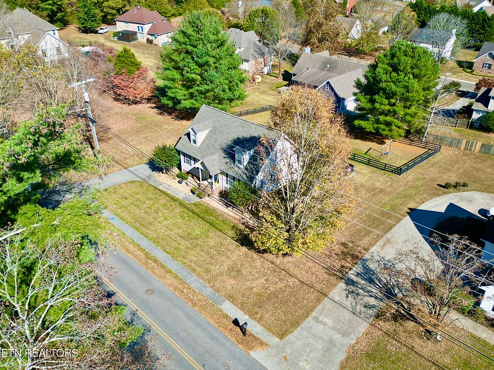 407 S Matlock Ave, Athens, TN 37303 Zillow