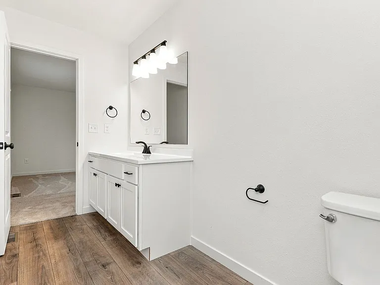 1010 Chittock Ave — Photo 13