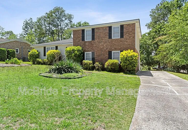293 Twin Pines Dr — Photo 2