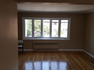 200-4 15th Rd #2ND, Bayside, NY 11360