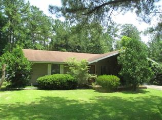 204 Linwood Dr, Jacksonville, NC 28546