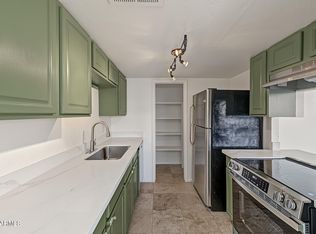 1020 E Redfield Rd, Tempe, AZ 85283