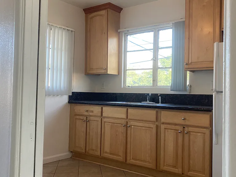 4228 Degnan Blvd #F — Photo 5