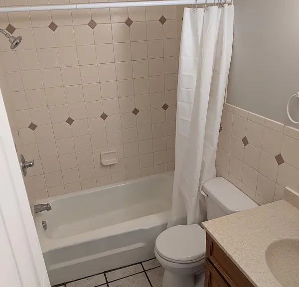 3260 Ruby Ave NW #15 — Photo 4