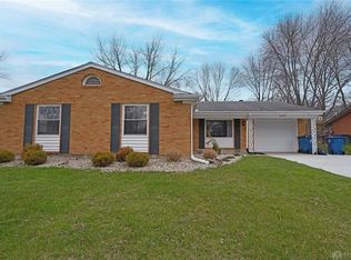 6429 Larcomb Dr, Dayton, OH 45424