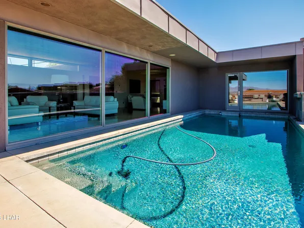 1718 Sailing Hawks Dr, Lake Havasu City, AZ 86404