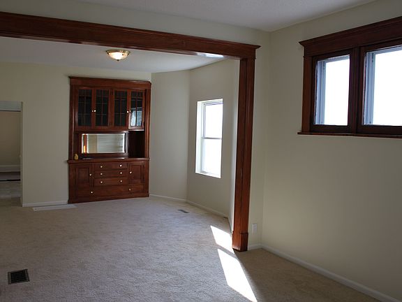 3rd image of 3345 1st Ave S