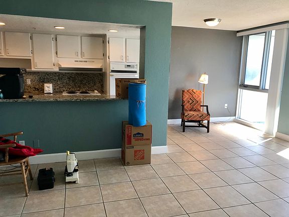 4th image of 470 3rd St S #609